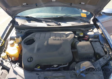 2011 Chrysler 200 Limited from USA, damaged, VIN 1C3BC2FG9BN623109